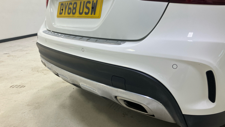 Mercedes-Benz GLA 250 4Matic AMG Line Premium Plus 5dr Auto Petrol Hatchback